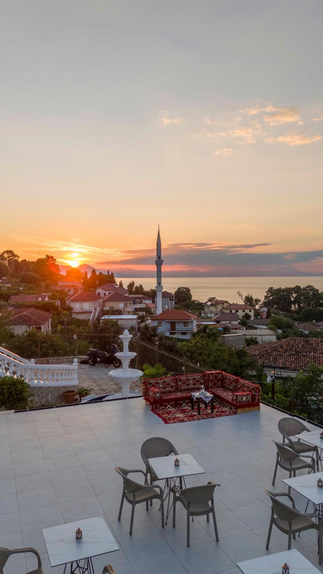 Vila Sela Shkodër Esterno foto