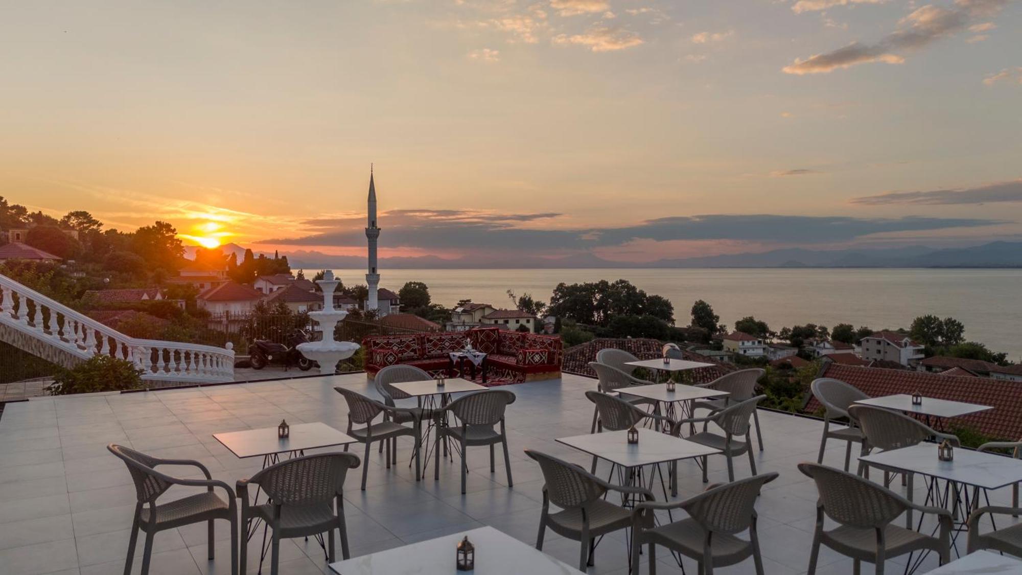Vila Sela Shkodër Esterno foto